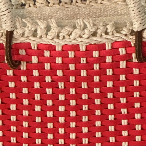 Women’s coral & cream woven purse - Picture 3 of 8